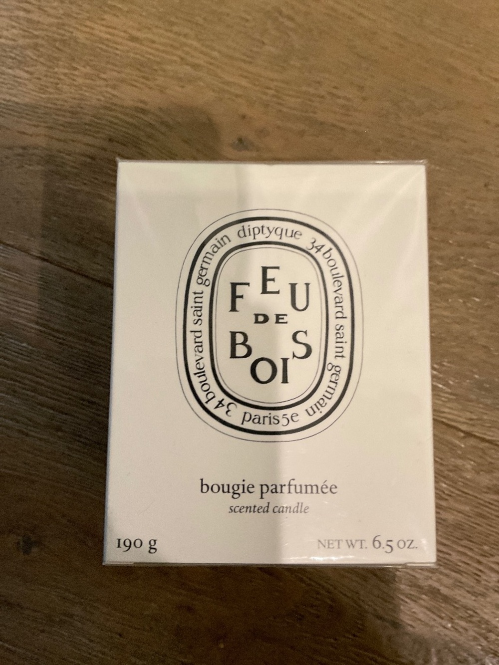 Diptyque Classic Candle - Feu De Bois (wood fire scent) 190g
